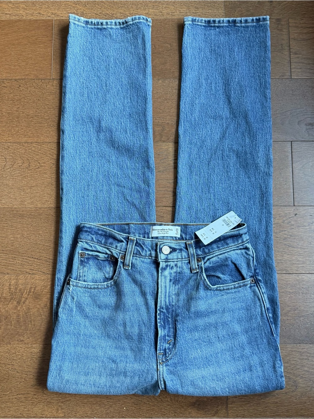 Abercrombie & Fitch Light Blue Straight Jeans NWT